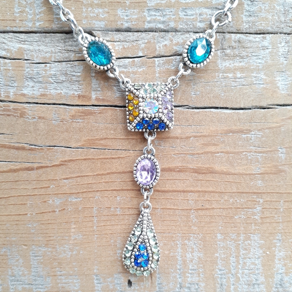 Stone crystal Drop silver Necklace